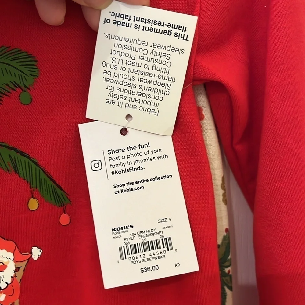 🆕Boys Santa Holiday Pajama 2-Piece Set Red and Cream Size 4